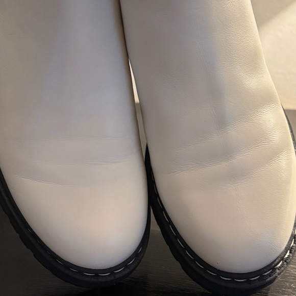 Marc Fisher White Ankle Booties - Picture 6 of 9